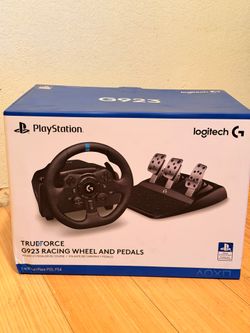 Logitech G923 Racing Wheel and Pedals