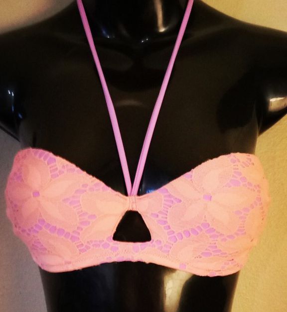 Victoria's Secret Halter Bathing Suit Top New With Tags!