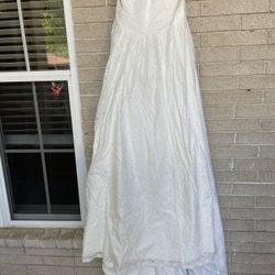 Strapless wedding gown