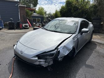 2013 FRS 2.0 RWD (PARTS ONLY)