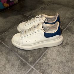Alexander McQueen size 7y