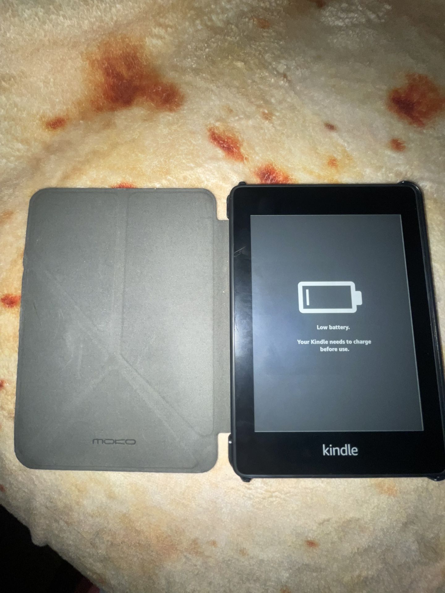 Amazon Kindle PQ94WIF Paperwhite 10th Generation 8GB eReader Tablet with blue case