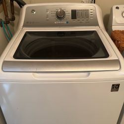 GE® 4.6 cu. ft. Capacity Washer with Stainless Steel Basket