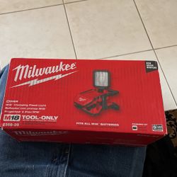 Milwaukee Light