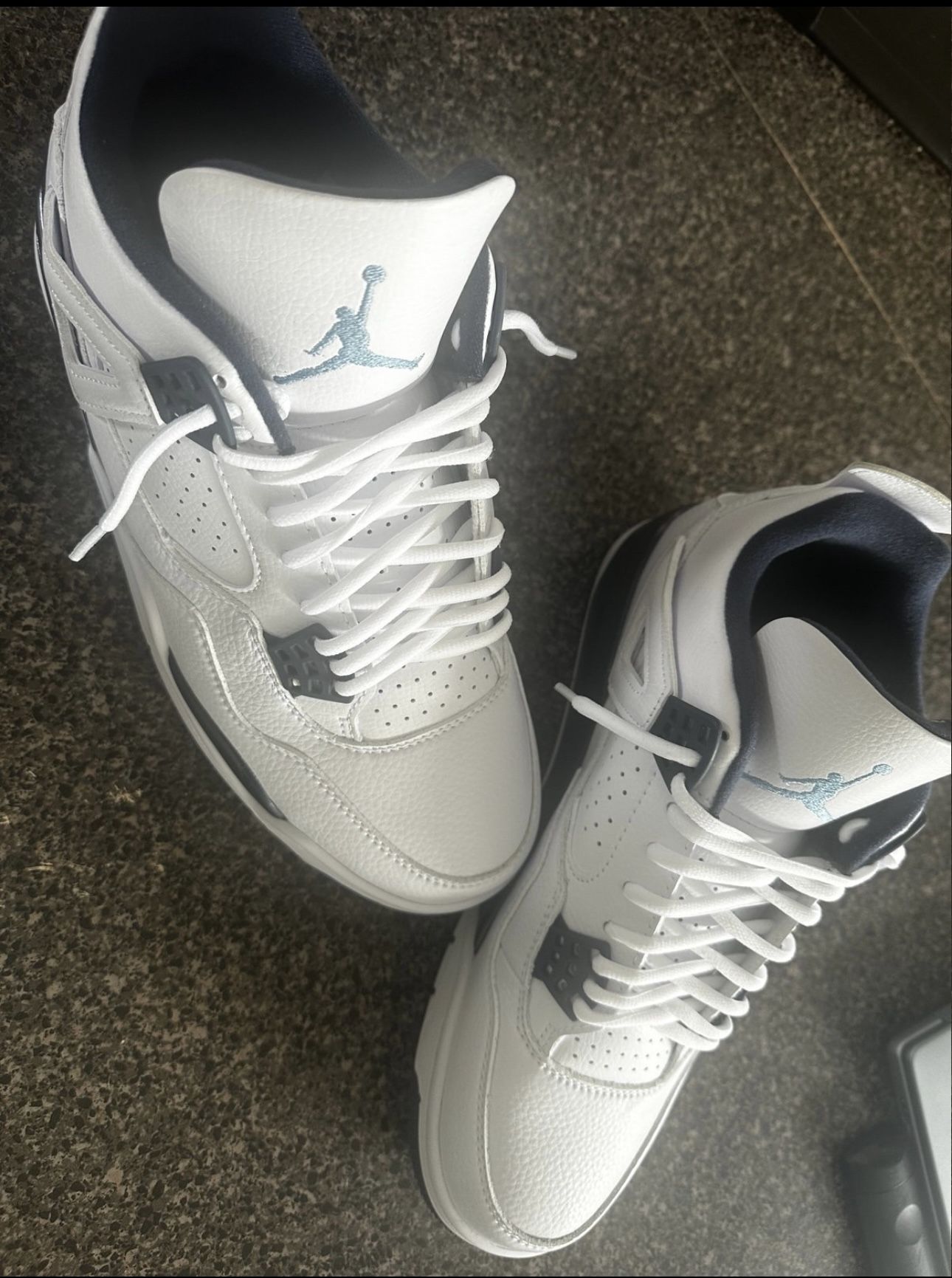 Nike Air Jordan 4 Retro LS ‘Legend Blue