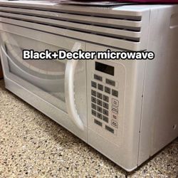 Black + decker above stove microwave