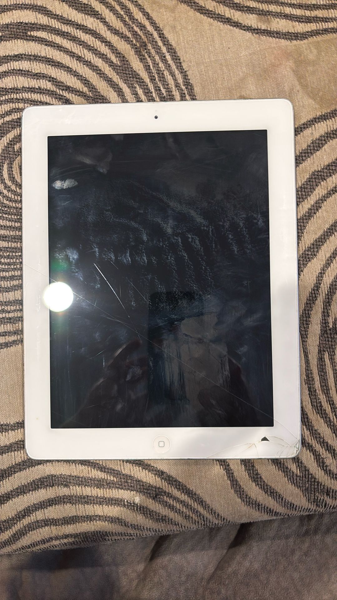 4th Generation iPad (As-Is, Parts Only), 16GB