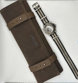 OMEGA Watch Case Leather Travel Pouch Sea Master James Bond VIP Special Edition