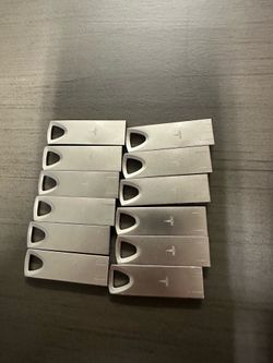 Tesla Flash Drive 3.1 High Speed Memory 128GB
