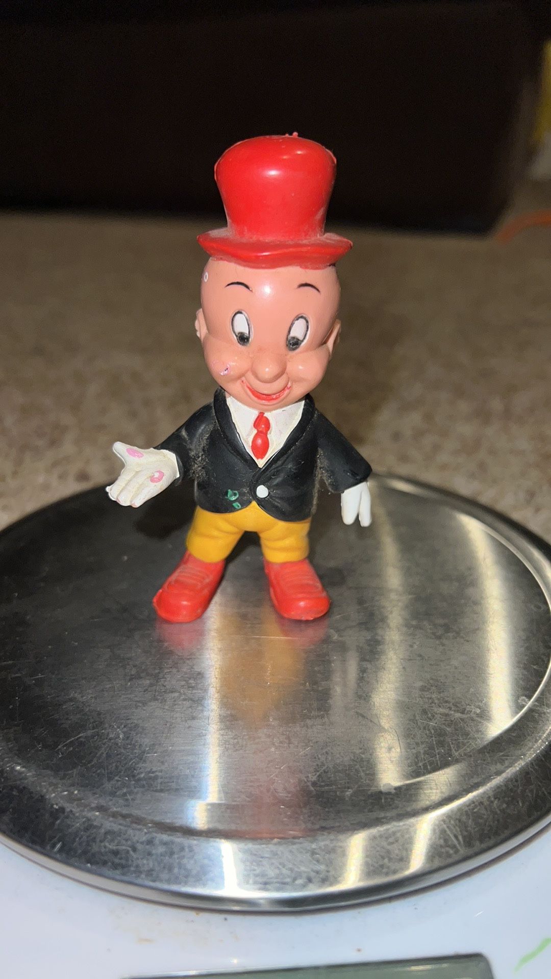 VTG 1976 DAKIN WARNER BROS. ELMER FUDD PLASTIC TOY FIGURE. Has marks from age