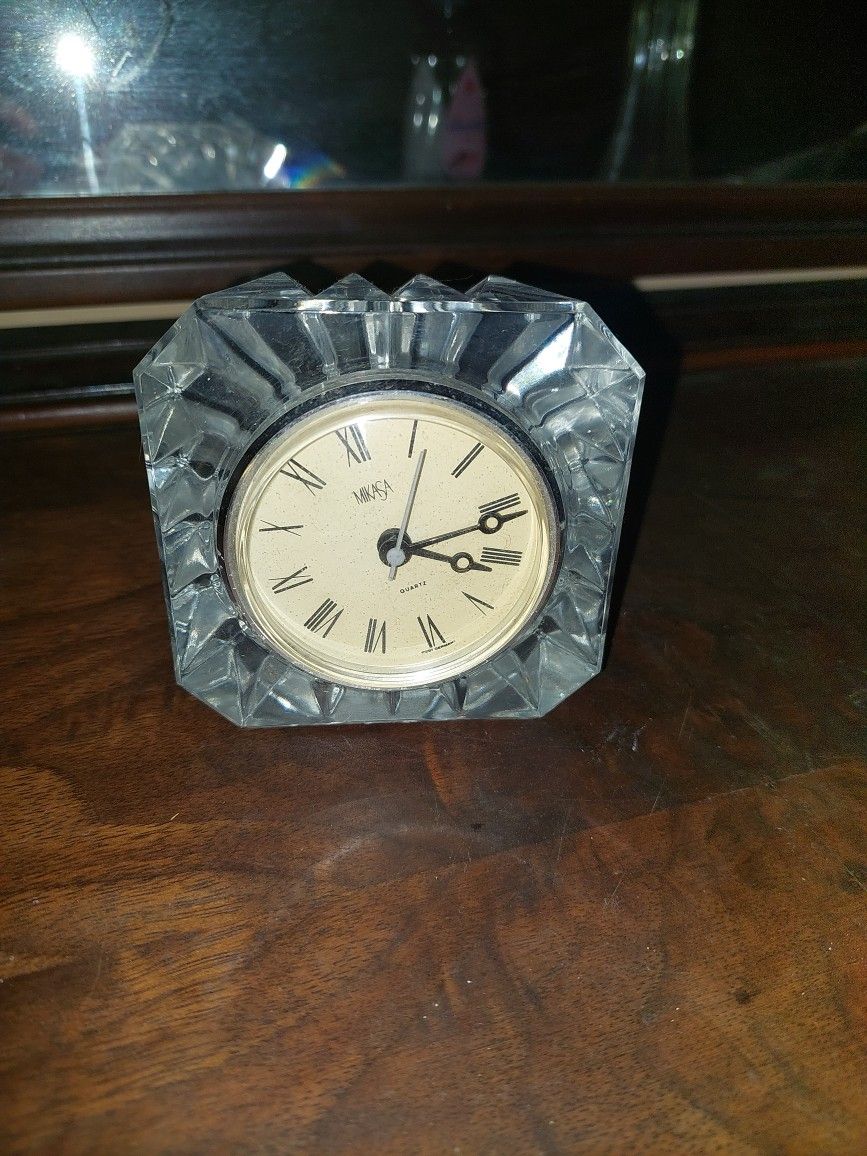 Crystal Glass Clock 