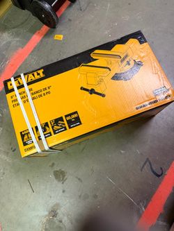 Dewalt 8” Bench Vise
