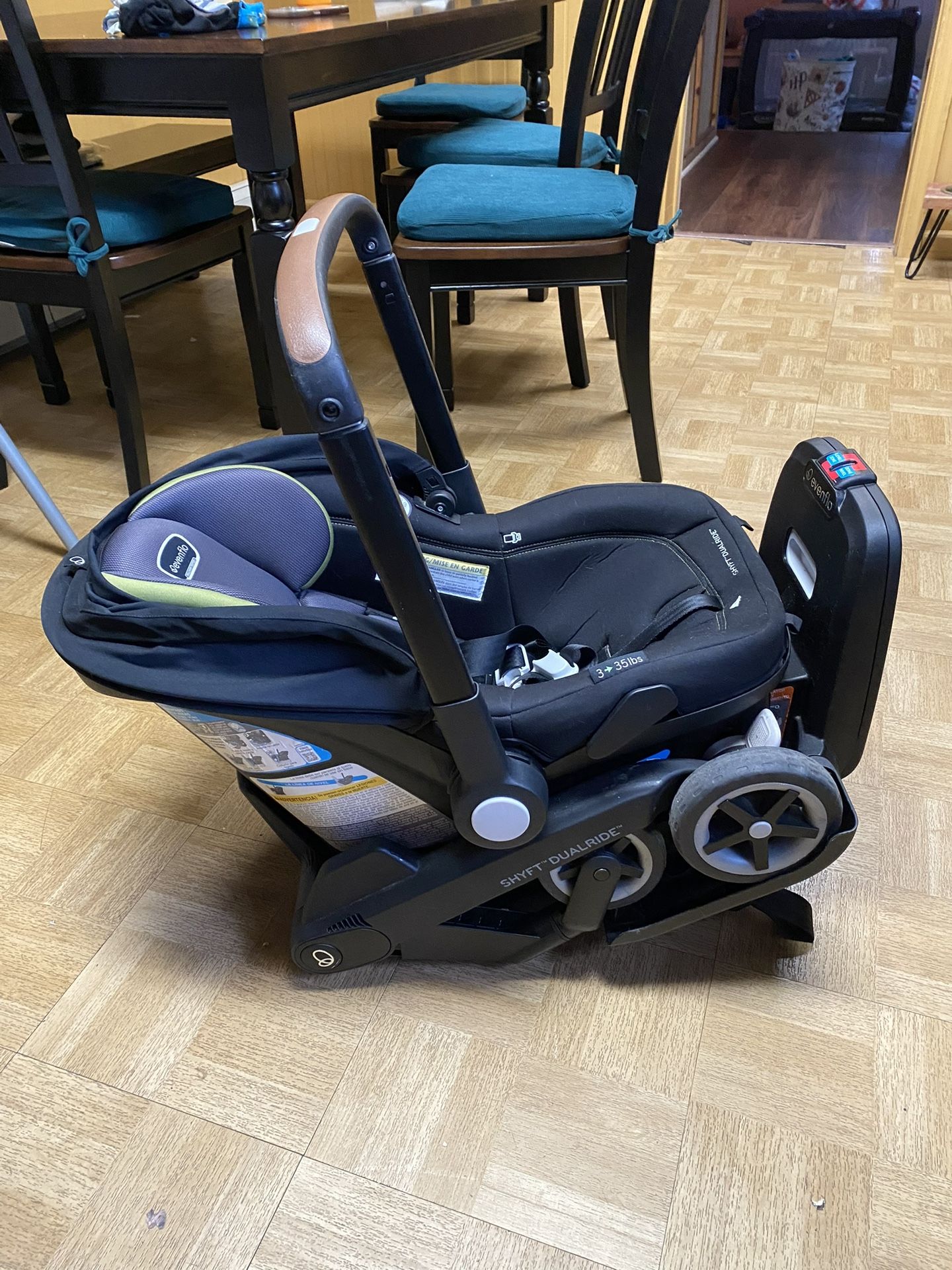 Evenflo Shyft Dualride