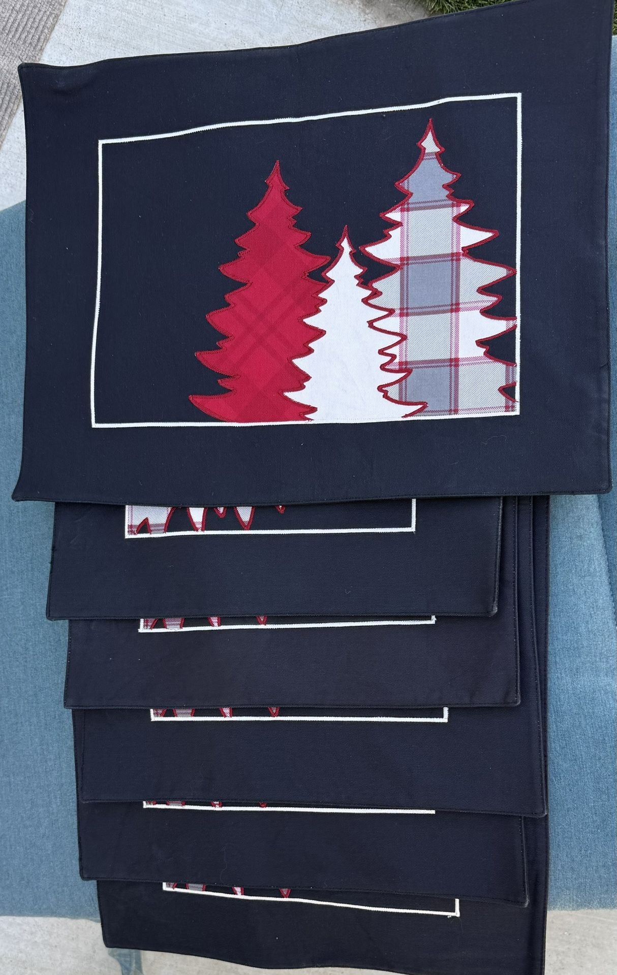 6- Christmas Placemats