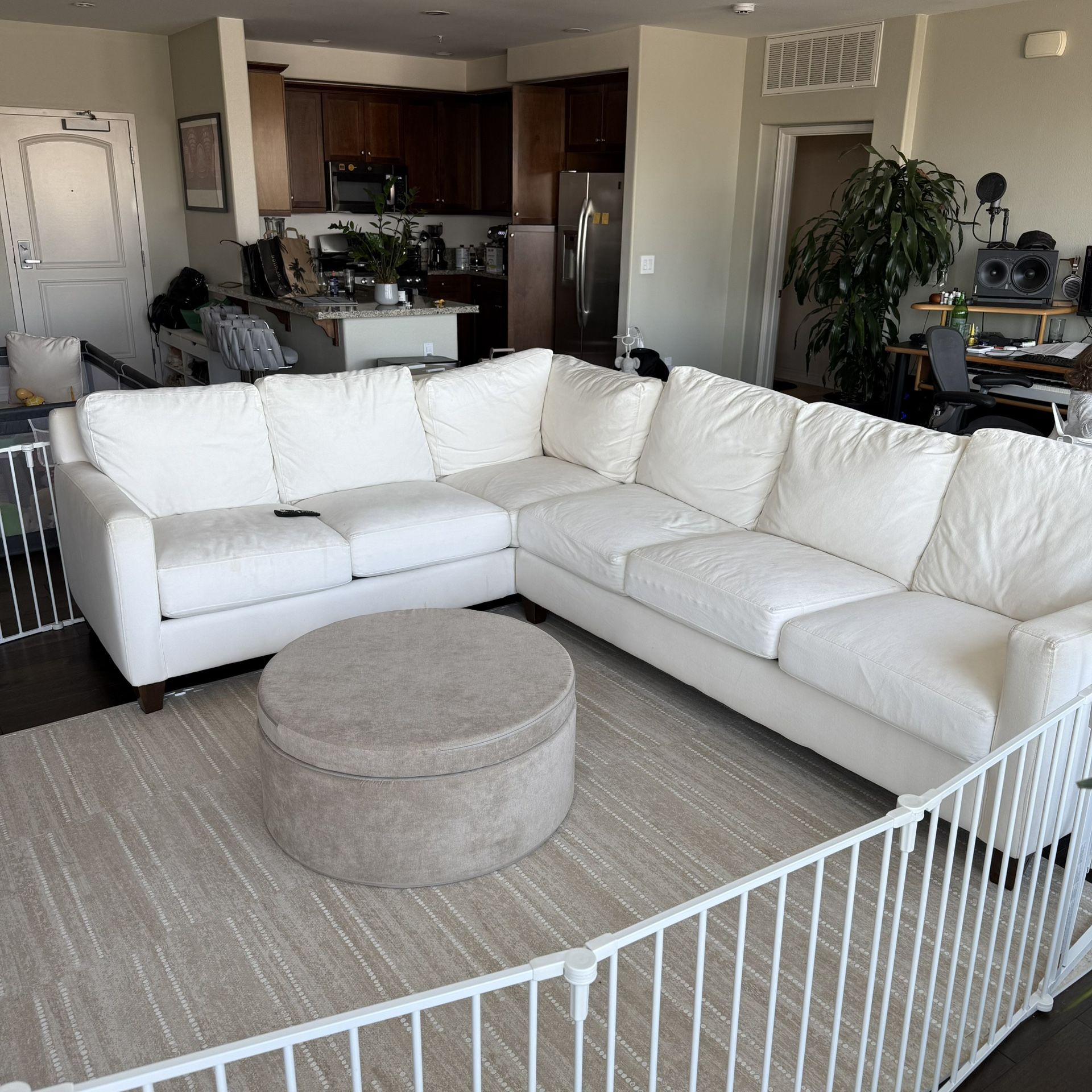 Birch Lane - Sectional Sofa Couch - 6 Seater