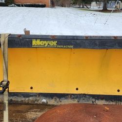 MEYER SNOW PLOW POLY