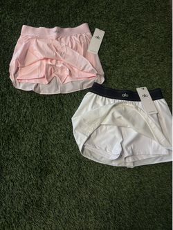 Alo skirts