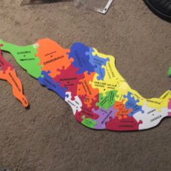 A Like New Colorful Mexico Puzzle