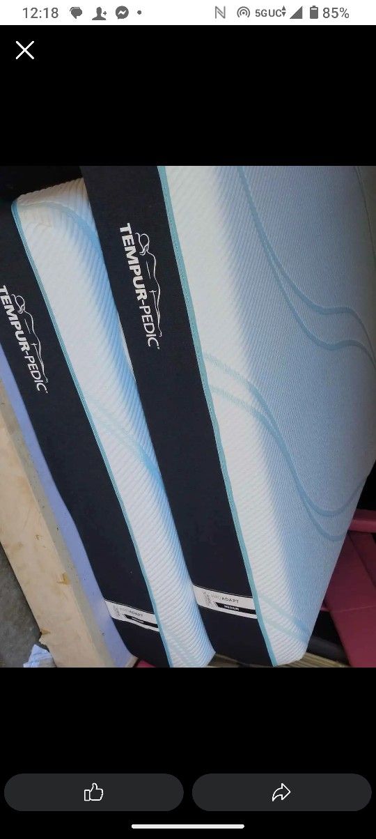 Pro Adapt Tempur-Pedic Queen Mattresses 