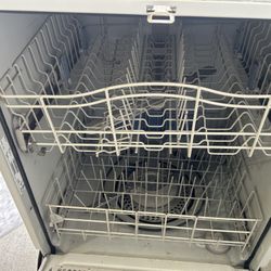 Dishwasher 