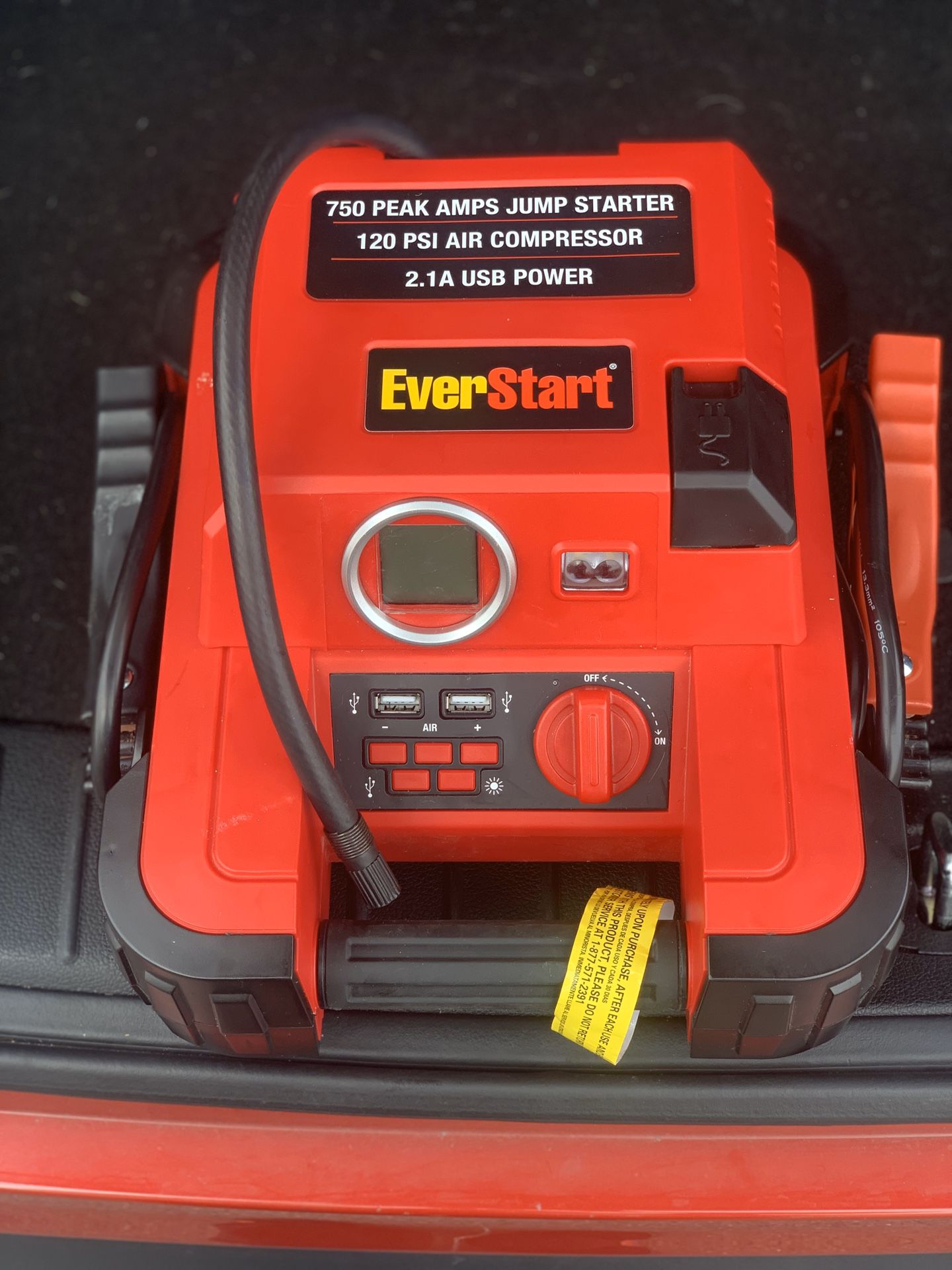 Everstart 750 peak watts jump starter