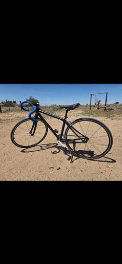 Giant Super Aluxx Light Aluminum Frame Mat Black

Siles Cross Bike

Very light bike