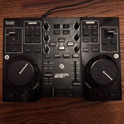 Hercules DJ Control Instinct USB DJ Controller with Audio Outputs