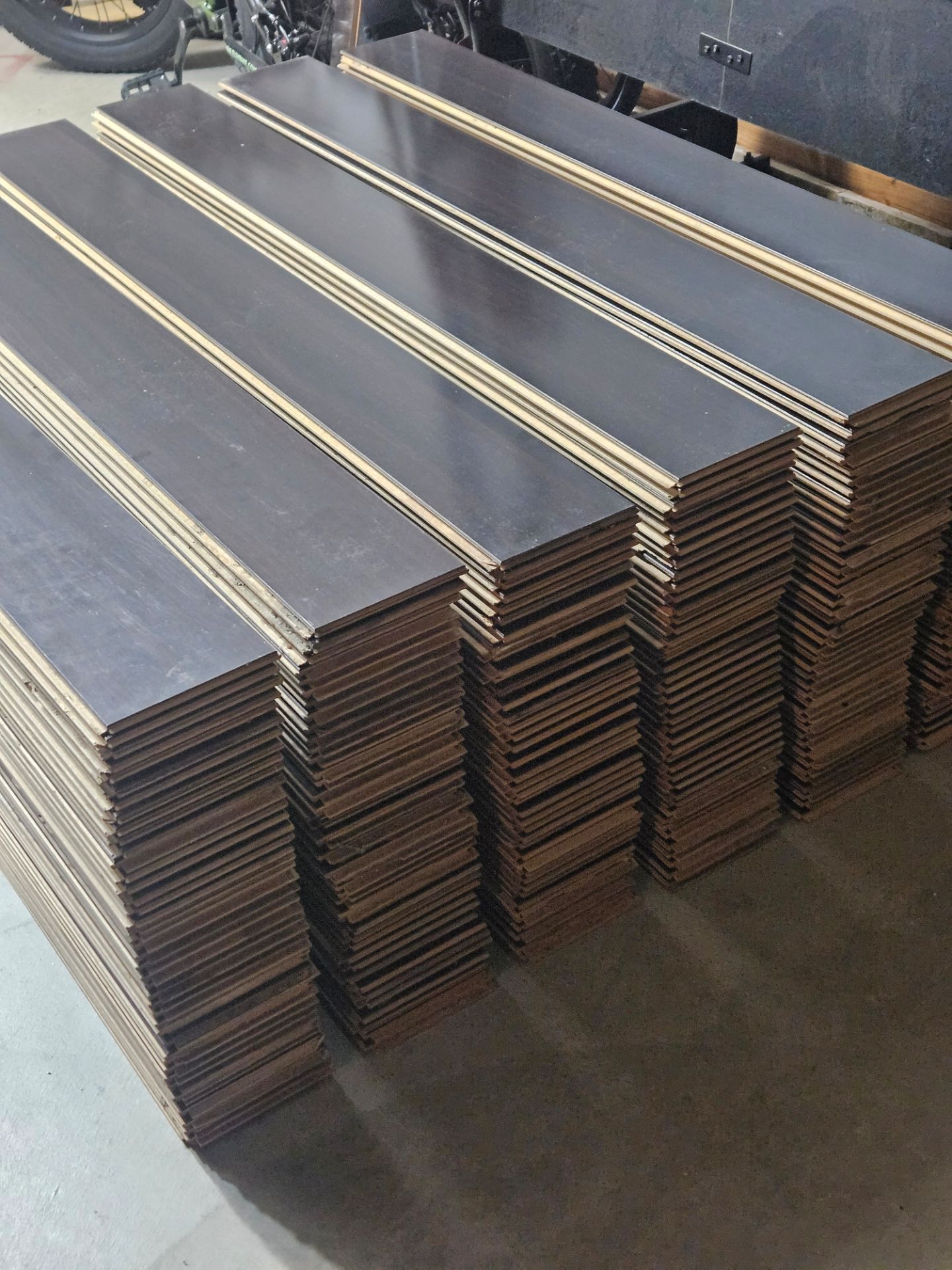500ft Of Beautiful Dark Brown Laminate Floors