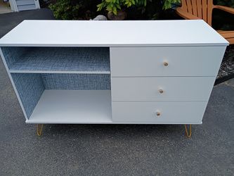 Cabinet Dresser Great Storage 29"H, 47 1/2" W, 15 1/2"