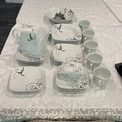 G a porcelain plates cups, whole set