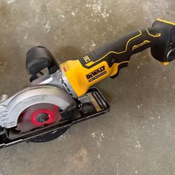 Dewalt 20v Compound Circular Saw 4 1/2 In. 