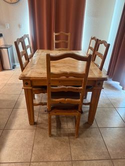 Rustic Style Solid Wood Dining Table Set/ six chairs with cushions