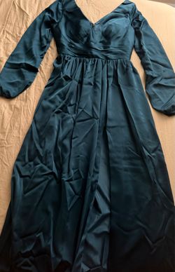 Elegant Dark Turquoise Satin Maxi Evening Dress – V-Neck & Leg Slit
