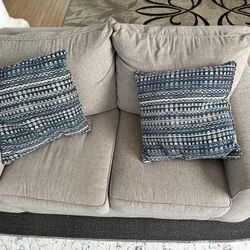 Sofa And Loveseat for Sale 