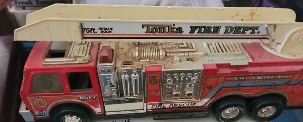 Tonka fire truck