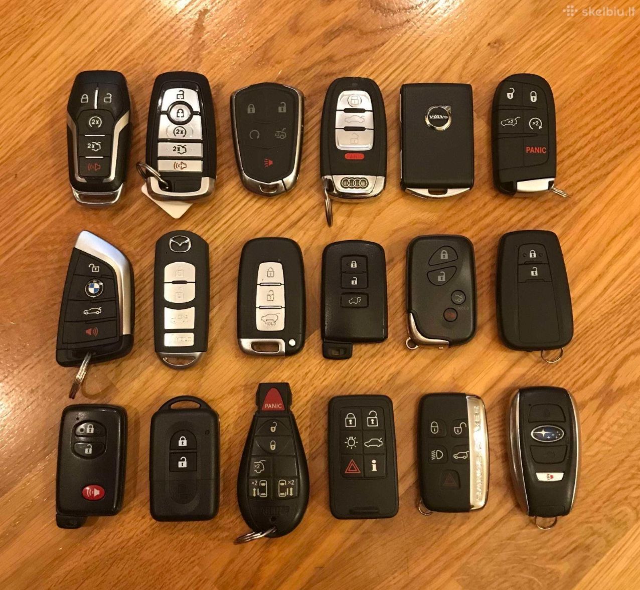 Car Keys - Remotes - Key fobs - Llaves - Controles