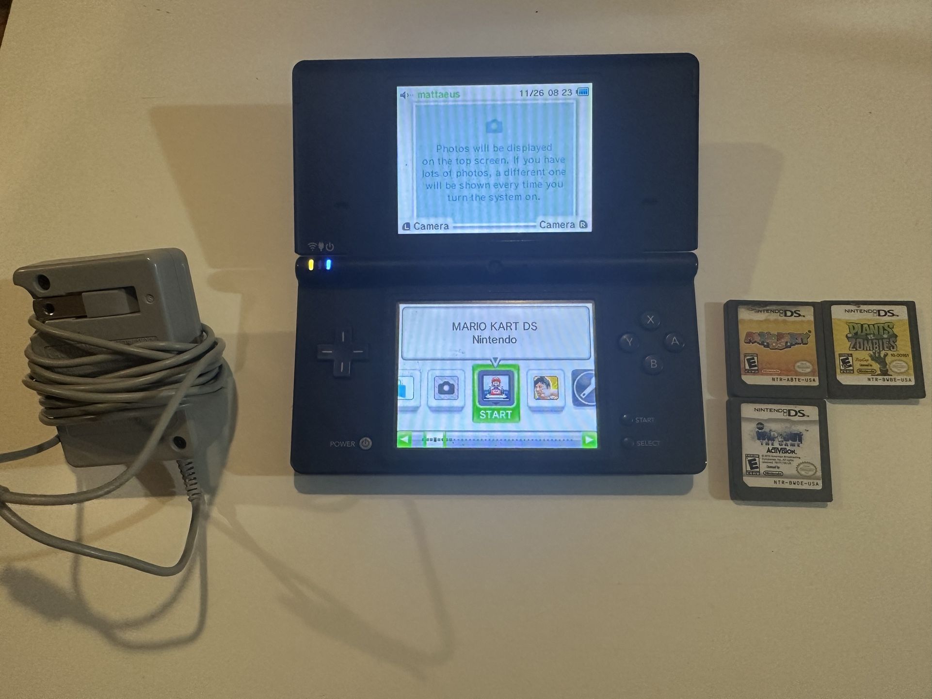 Nintendo DSi With 4 Games