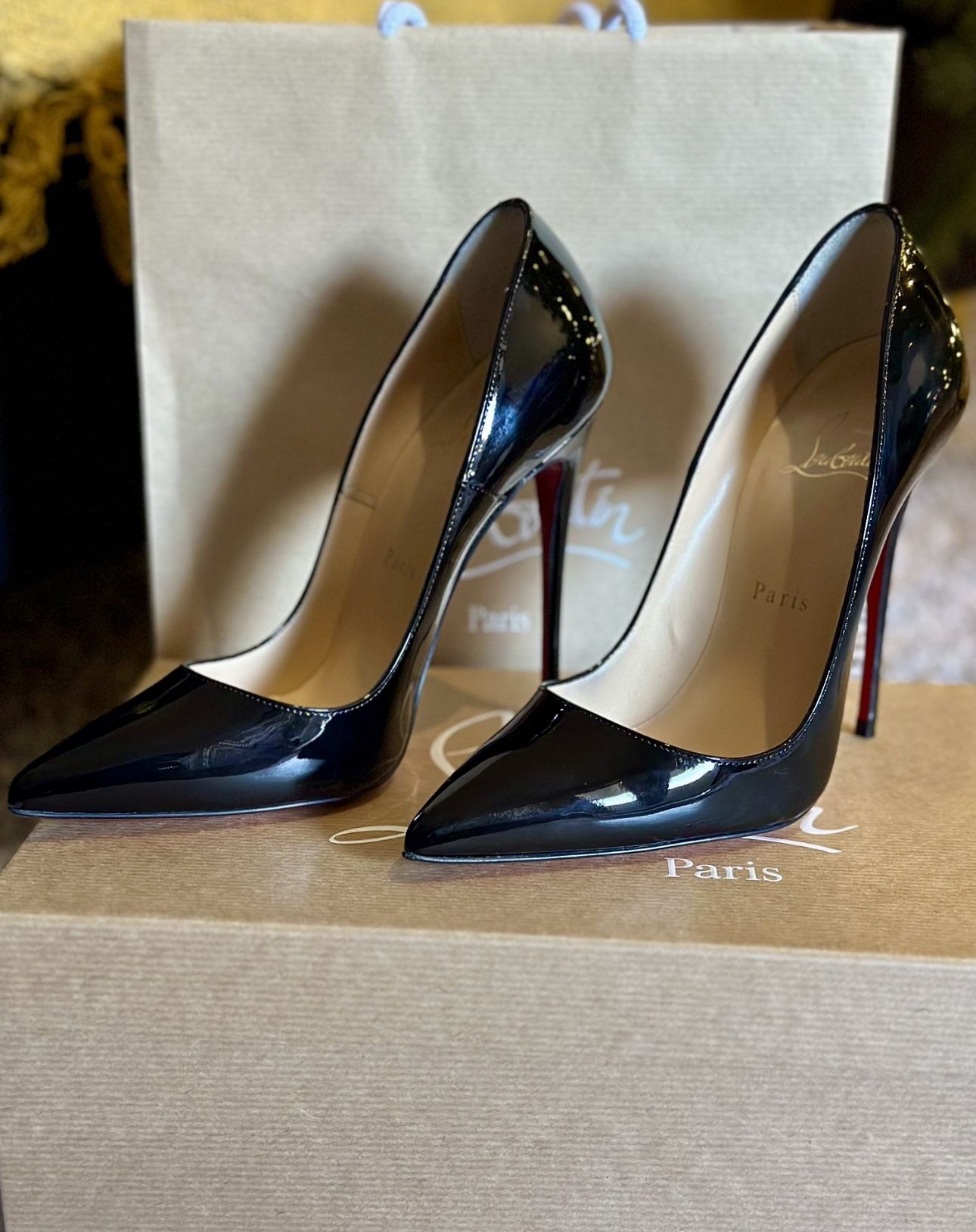 CHRISTIANLOUBOUTIN SO KATE PUMPS