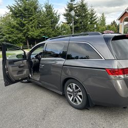 2015 Honda Odyssey Touring