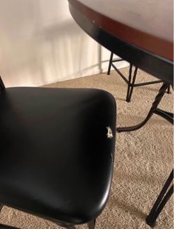 Lazy Susan Table w chairs included $150