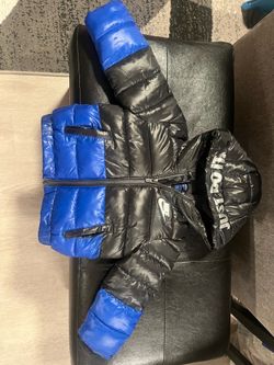Nike puffer jacket