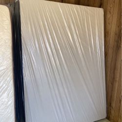 NEW QUEEN SIZE BOXSPRING 🚚💨 DELIVERY OPTION AVAILABLE 🚚💨