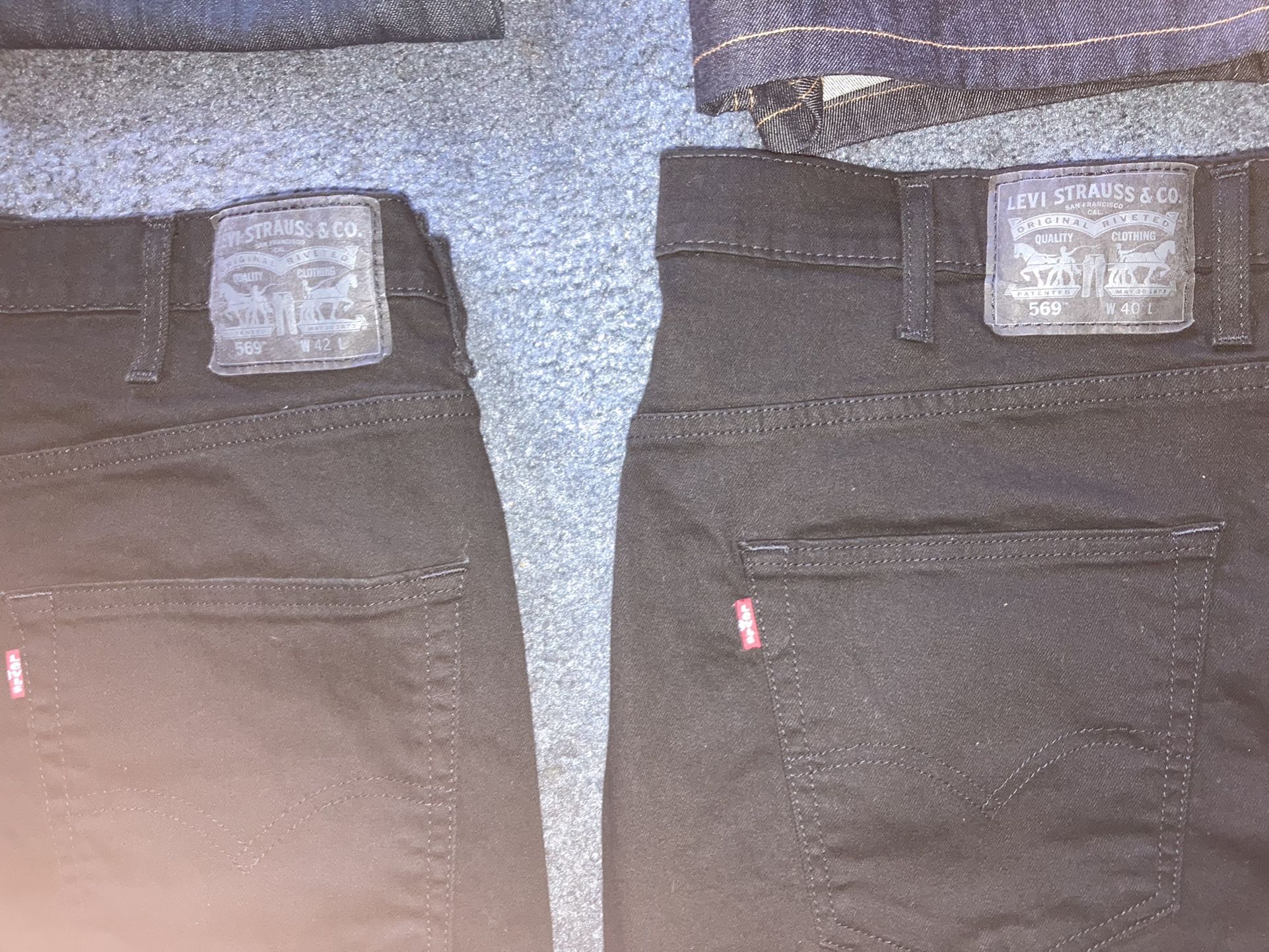 LV Louis Vuitton Monogram Workwear Denim Carpenter Pants Off-White 34 for  Sale in City Of Industry, CA - OfferUp