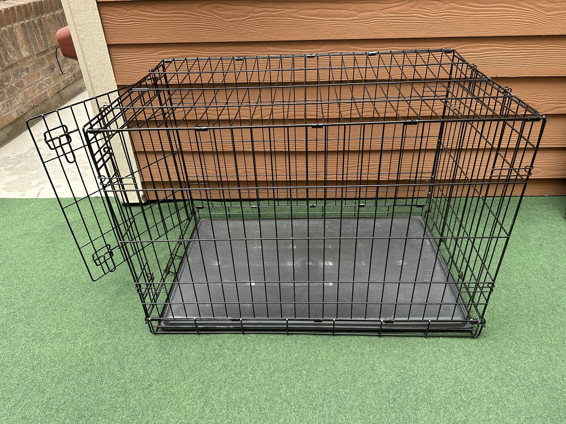 Medium Dog Kennel