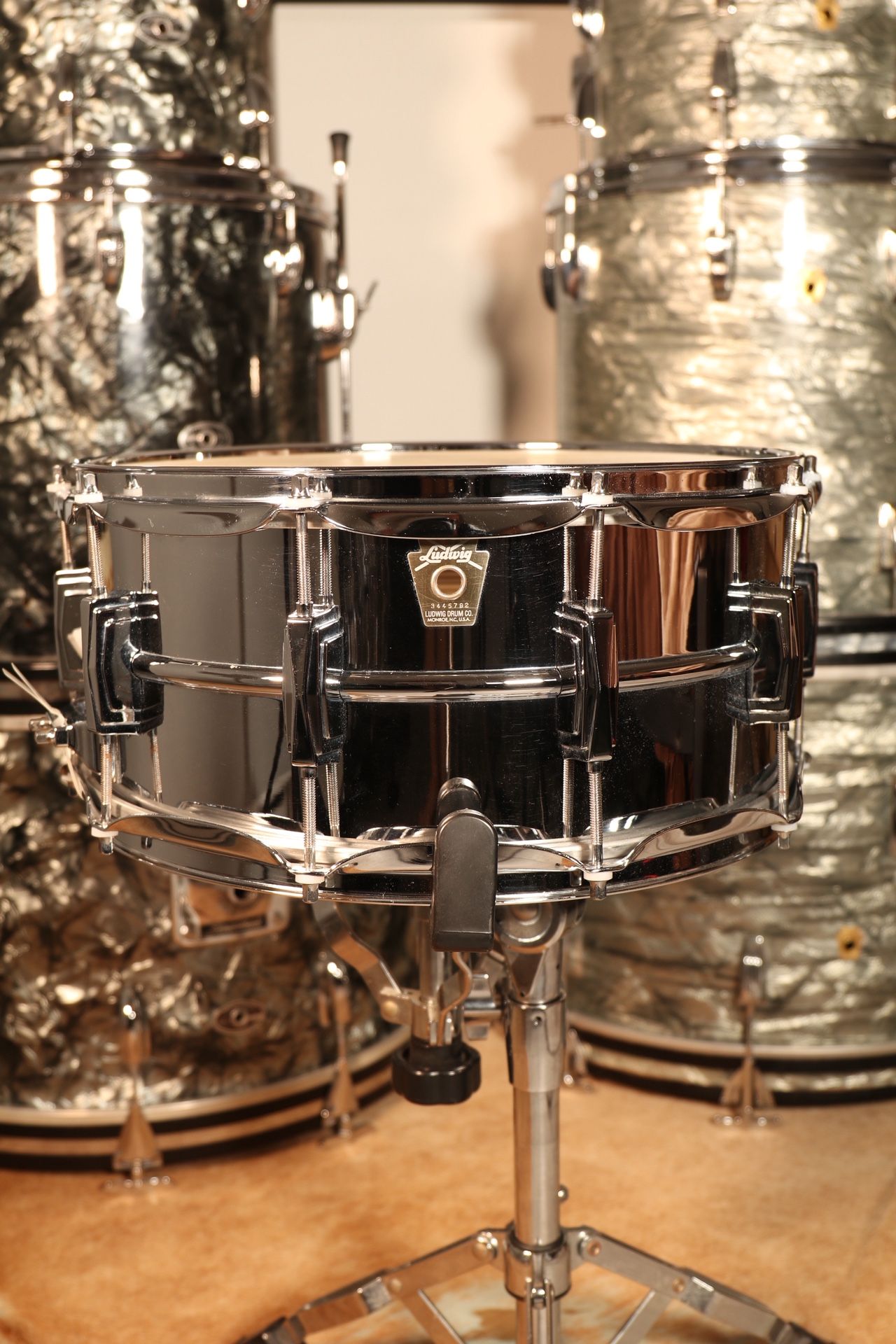 Ludwig LM402 Supraphonic 14”x6.5” Snare Drum