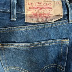 Levi’s Original Red Tab 46x30