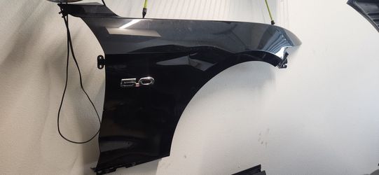 Mustang 15'-17 Passenger Fender