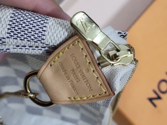 NEW NIB Louis Vuitton Damier Azur Pochette Accessoires Handbag Shoulder Bag  Purse Receipt for Sale in Irvine, CA - OfferUp