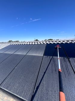 Cleaner Solar Panel