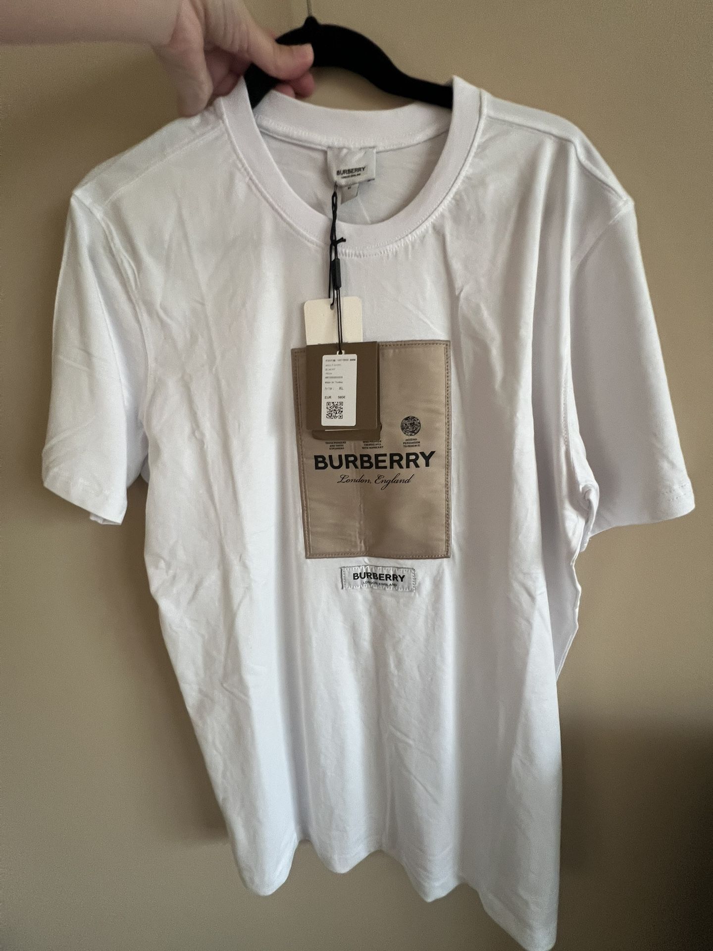 Burberry Tshirt L/XL